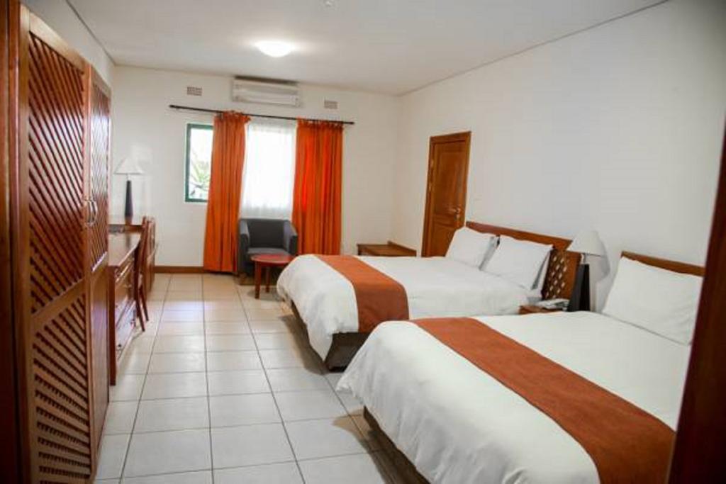 M'Kango Golfview Hotel Lusaka Dış mekan fotoğraf