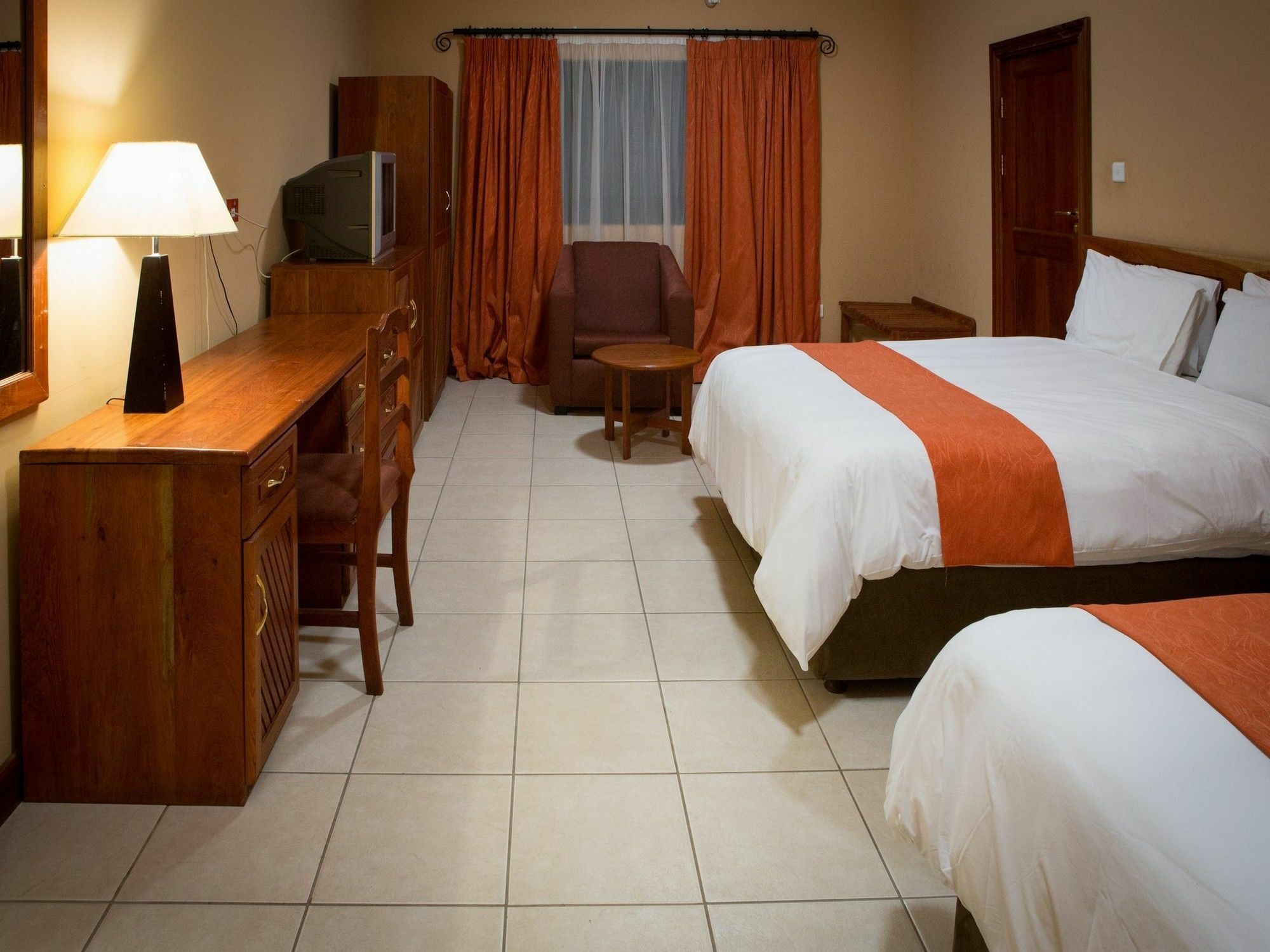 M'Kango Golfview Hotel Lusaka Dış mekan fotoğraf